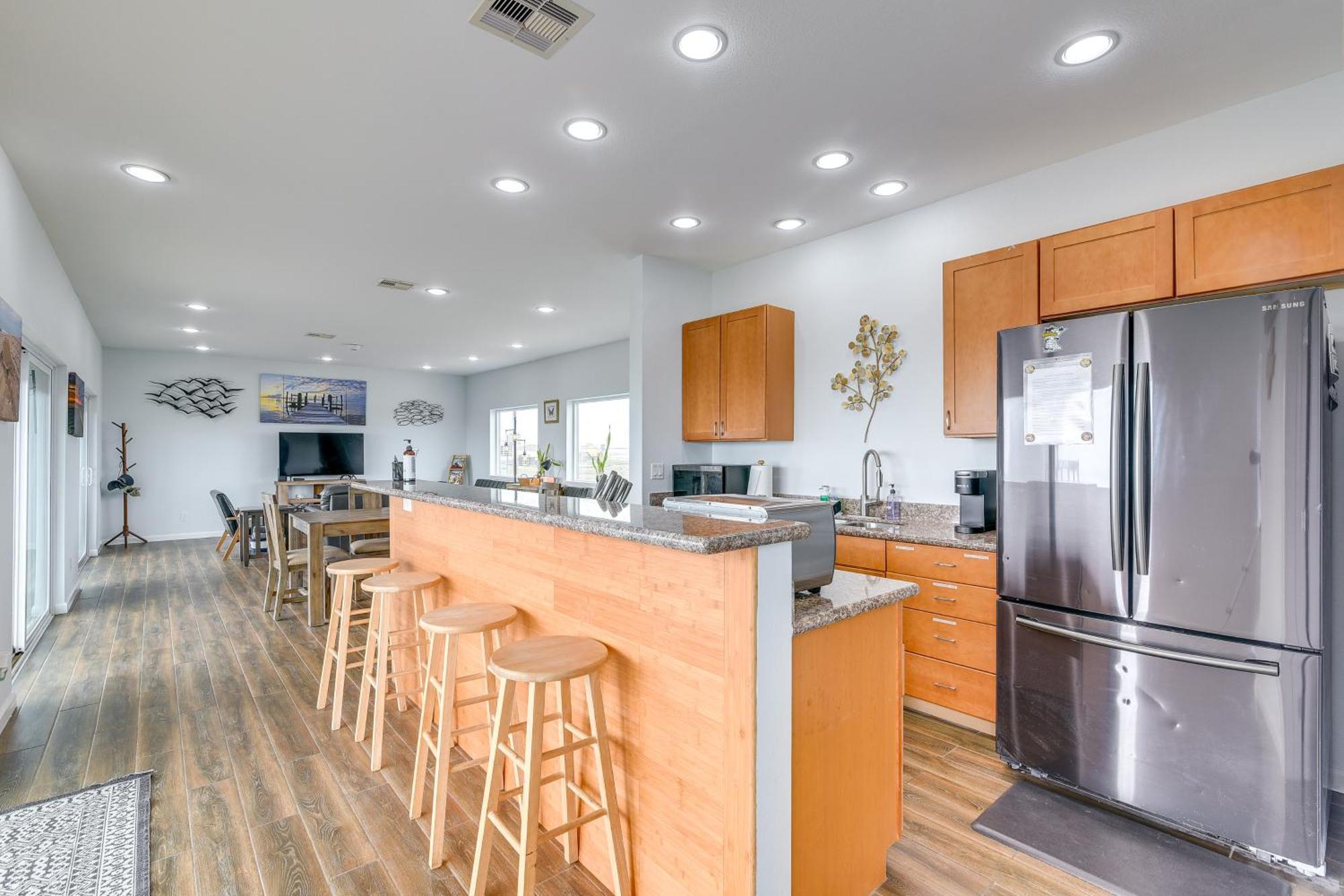 Ocean-View Surfside Home With Boardwalk To Beach! Surfside Beach Eksteriør bilde