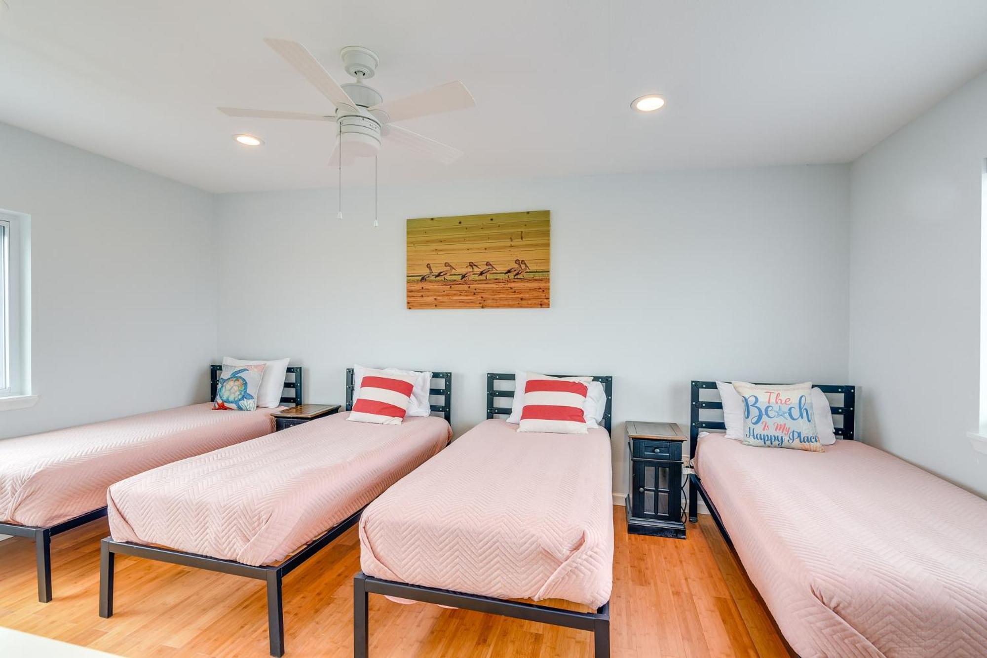 Ocean-View Surfside Home With Boardwalk To Beach! Surfside Beach Eksteriør bilde