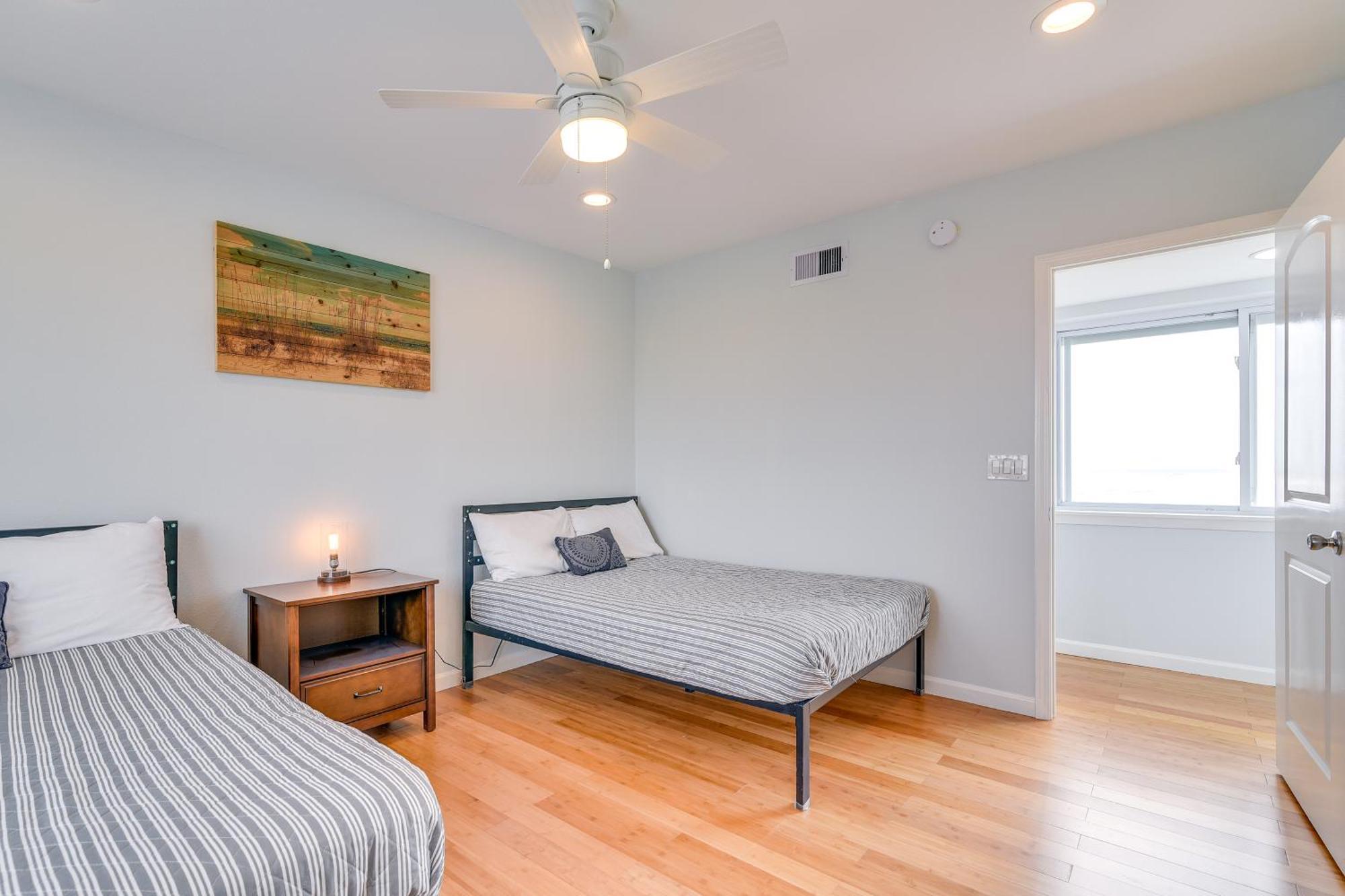 Ocean-View Surfside Home With Boardwalk To Beach! Surfside Beach Eksteriør bilde
