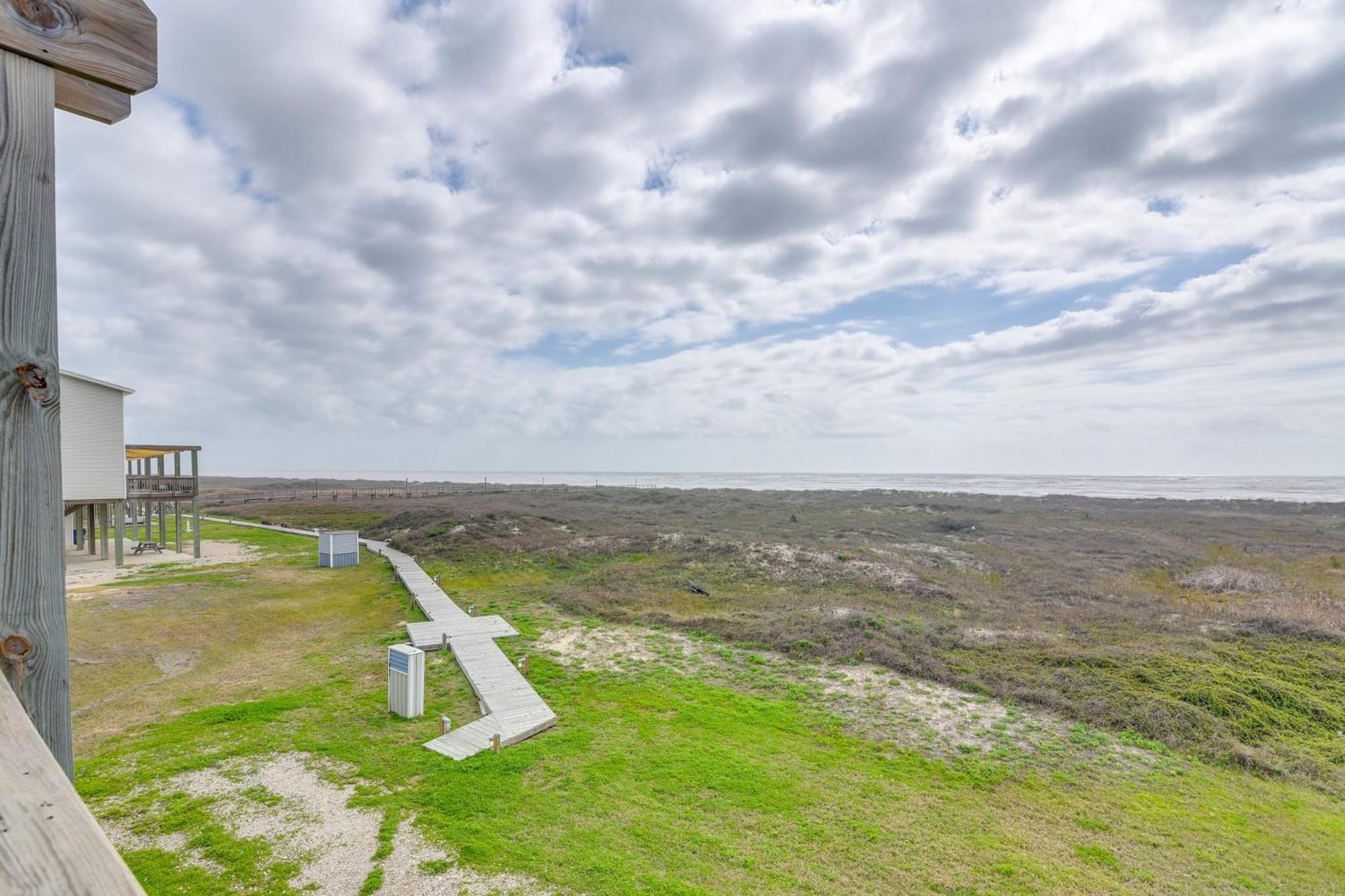Ocean-View Surfside Home With Boardwalk To Beach! Surfside Beach Eksteriør bilde