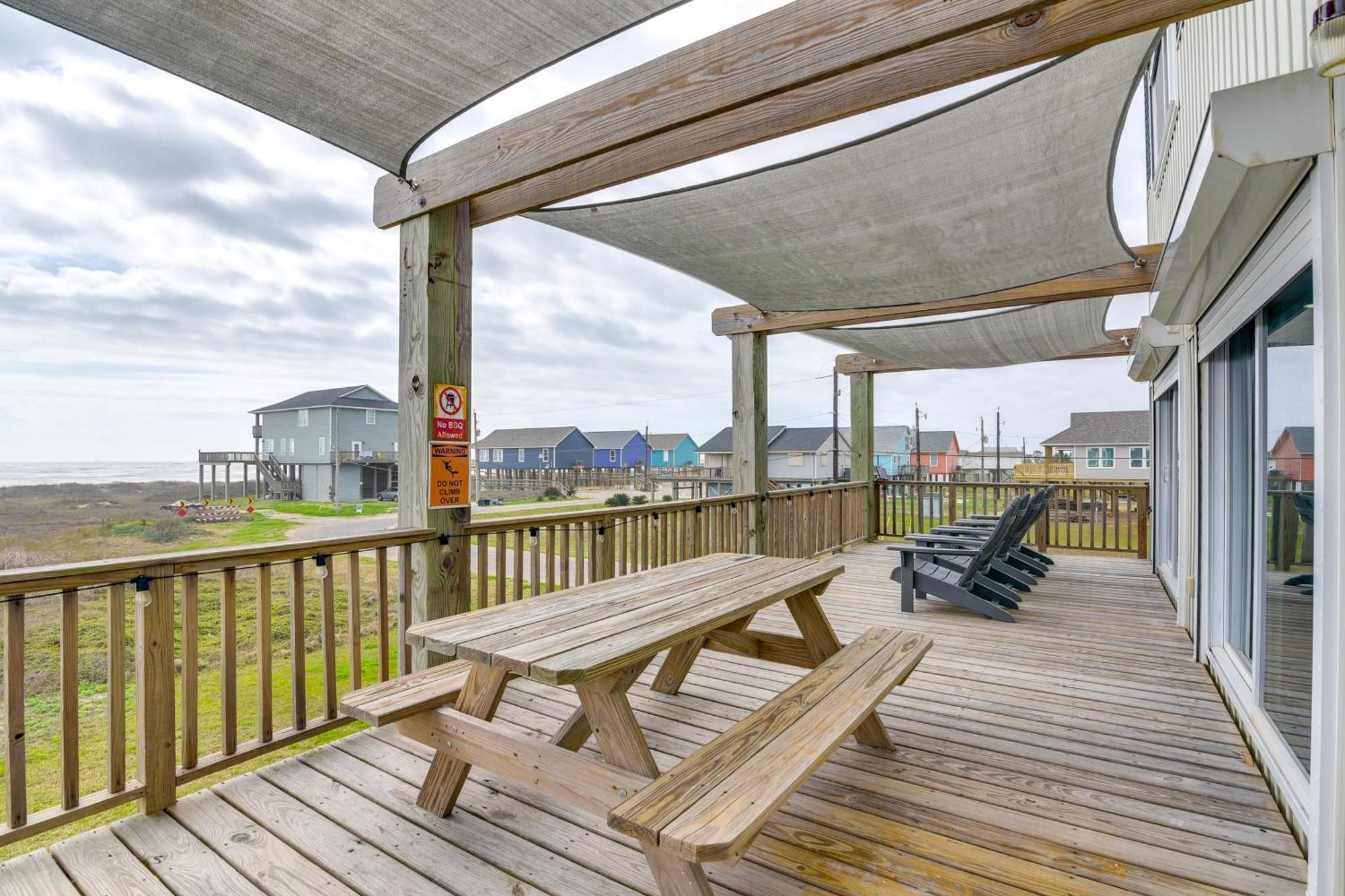 Ocean-View Surfside Home With Boardwalk To Beach! Surfside Beach Eksteriør bilde
